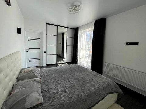 квартира за адресою В'ячеслава Чорновола вул., 91у