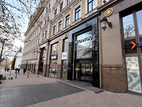 комерційна за адресою Богдана Хмельницького вул., 19/21