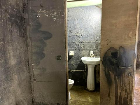 комерційна за адресою Зелена вул., 238