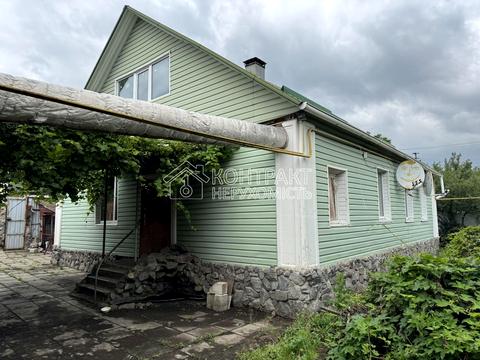 будинок за адресою Курортна вул.