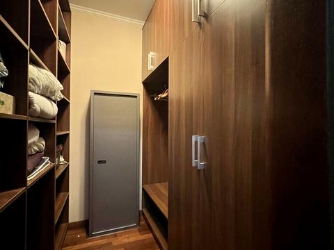 квартира за адресою Срібнокільська вул., 1