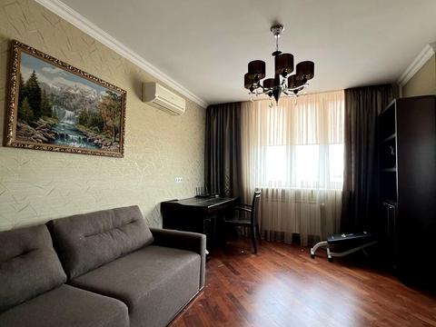 квартира за адресою Срібнокільська вул., 1