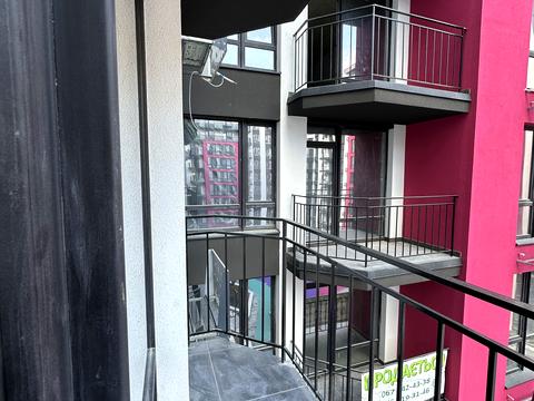 квартира за адресою Романа Левицького вул., 4