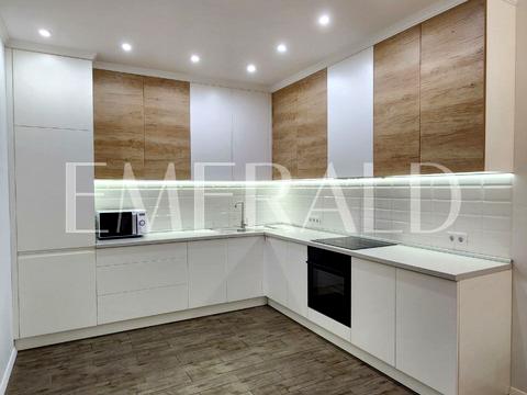 квартира за адресою Зарічна вул., 4