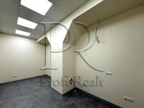 коммерческая по адресу Виктора Некрасова ул. (Північно-Сирецька), 3