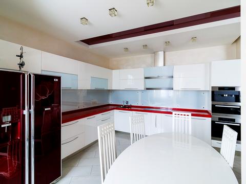 квартира по адресу Вячеслава Черновола ул., 2