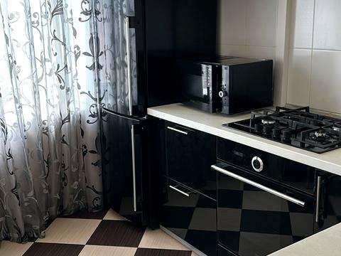 квартира за адресою Стратегічне шосе (Науки), 17