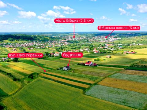 будинок за адресою с. Стрілки, Лесі Українки