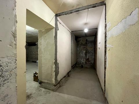 комерційна за адресою Хорива вул., 1