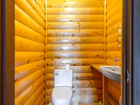 будинок за адресою с. Стрілки, Лесі Українки