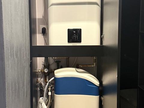 квартира за адресою Київ, Набережно-Рибальська дорога вул., 9