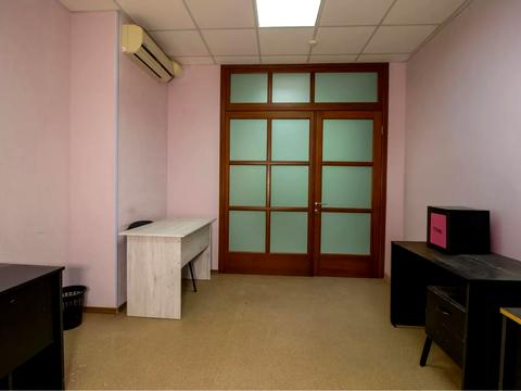 коммерческая по адресу Отакара Яроша пер., 16