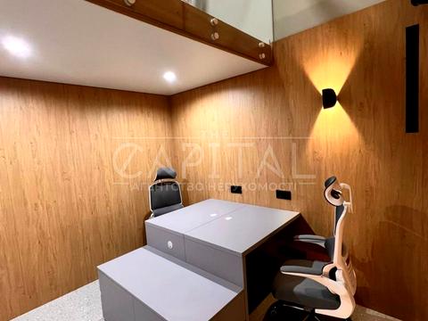 комерційна за адресою Голосіївський просп. (40-річчя Жовтня), 76