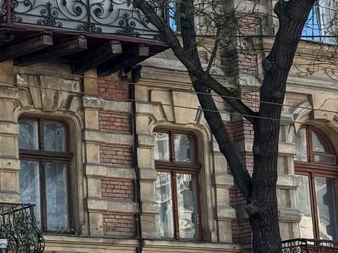 коммерческая по адресу Канатная ул., 52