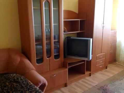 квартира за адресою Андрія Мельника вул., 12