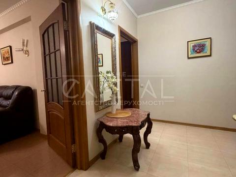 квартира за адресою Старонаводницька вул., 4-В