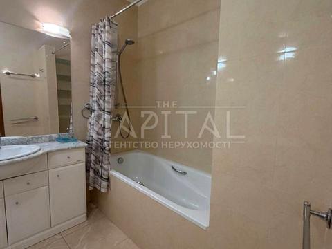 квартира за адресою Старонаводницька вул., 4-В