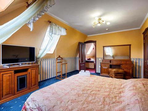 комерційна за адресою Бориславська вул., 31В