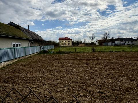 ділянка за адресою Медична