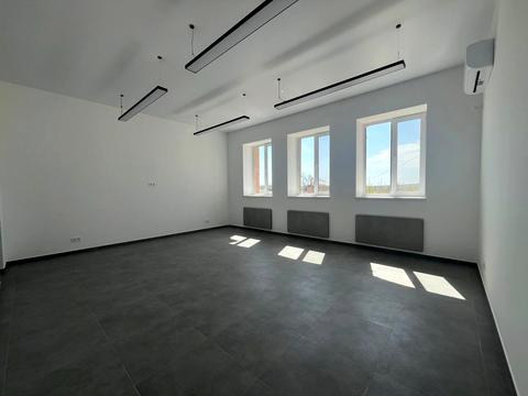 комерційна за адресою Олександра Поля вул. (Жовтнева), 18