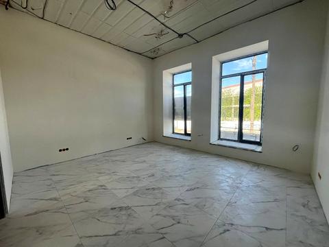 комерційна за адресою Олександра Поля вул. (Жовтнева), 18