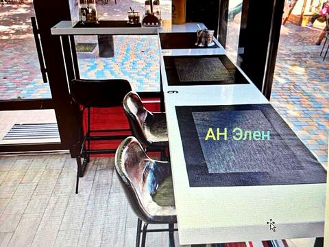 комерційна за адресою Владислава Бувалкіна вул. (Бочарова Генерала), 37