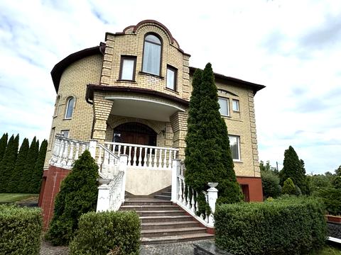 будинок за адресою Лугова