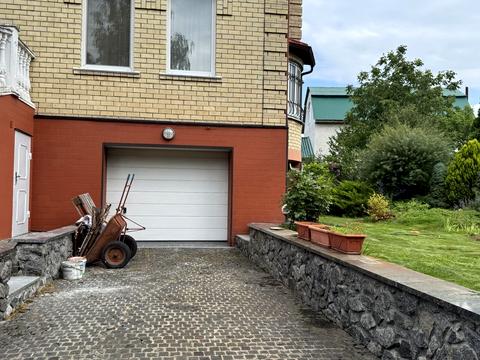 дом по адресу Лугова