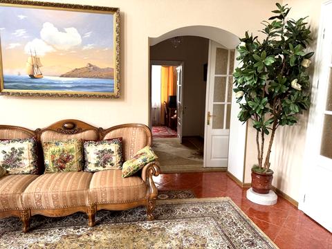 дом по адресу Лугова