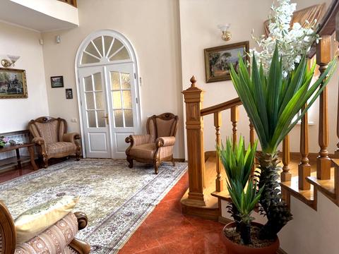 дом по адресу Лугова