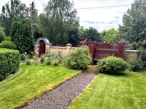 дом по адресу Лугова