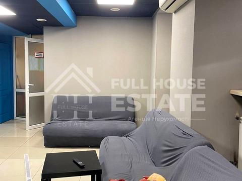 коммерческая по адресу Саксаганского ул., 30