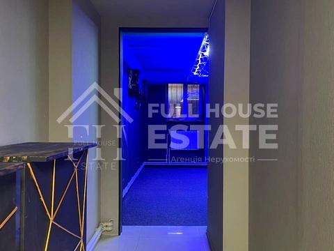 коммерческая по адресу Саксаганского ул., 30