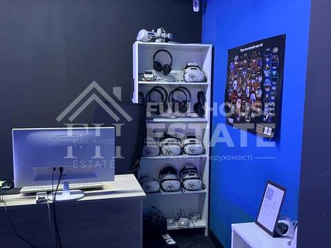 коммерческая по адресу Саксаганского ул., 30