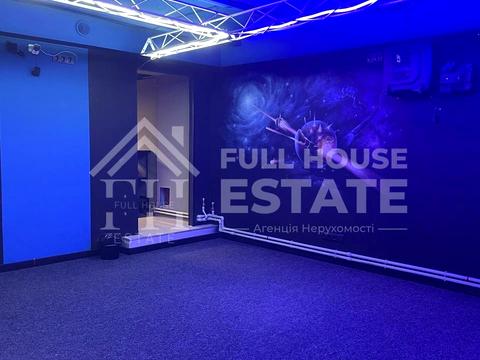 коммерческая по адресу Саксаганского ул., 30