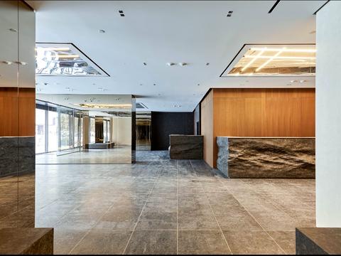 комерційна за адресою Предславинська вул., 20-А