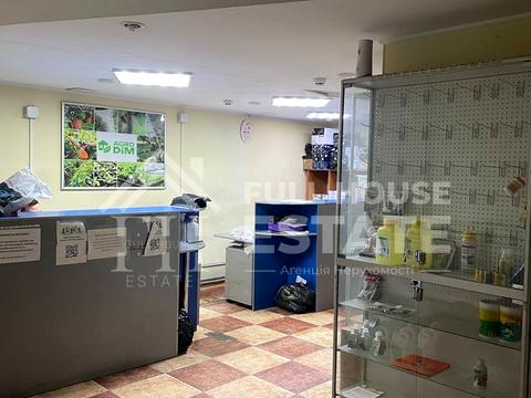 коммерческая по адресу Бессарабская пл., 5