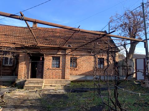 будинок за адресою Василя Стуса вул. (Толстого), 38