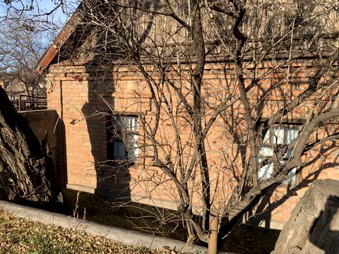 будинок за адресою Василя Стуса вул. (Толстого), 38