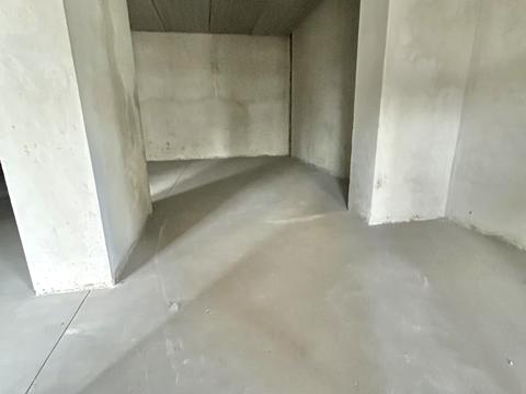 комерційна за адресою Чорновола вул., (Будинок 2)