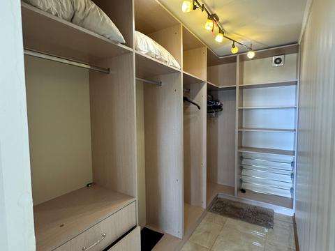квартира за адресою Літературна вул., 12