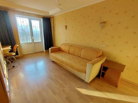 квартира за адресою Зодчих вул., 28