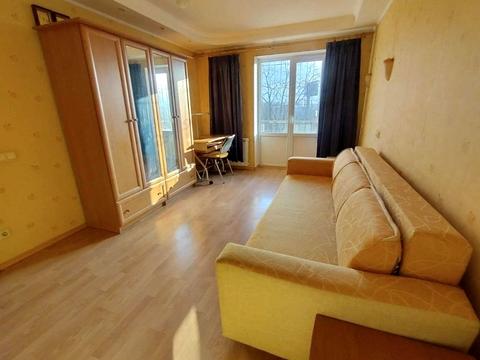 квартира за адресою Зодчих вул., 28