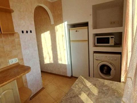 квартира за адресою Зодчих вул., 28