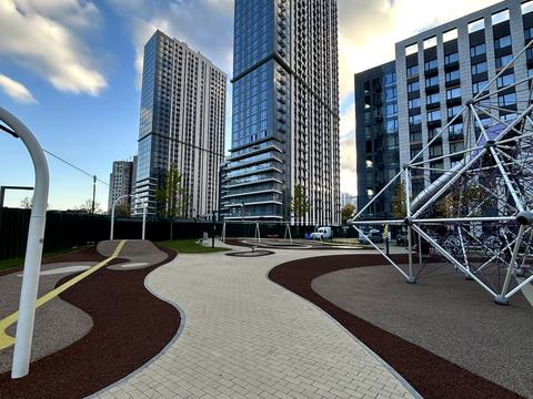 комерційна за адресою Академіка Заболотного вул., 4