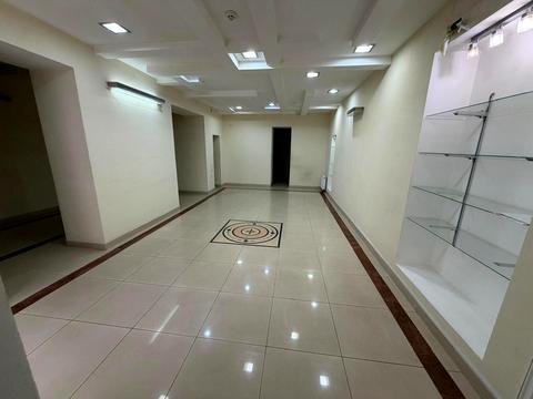 комерційна за адресою Спиридонівська вул., 7