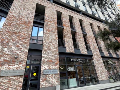 комерційна за адресою Ламана вул., 18