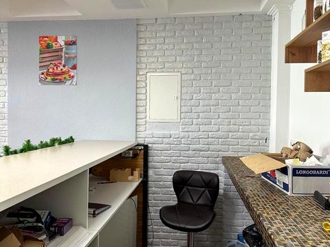 комерційна за адресою Івана Луценка пров., 3/7