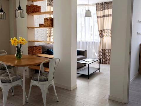 квартира за адресою Феодосійська вул., 3-В