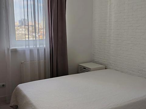 квартира за адресою Феодосійська вул., 3-В